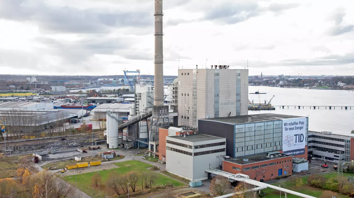 Der Rückbau des seit April 2019 stillgelegten Kohlekraftwerks auf dem Kieler Ostufer startet und soll Ende 2023 beendet sein